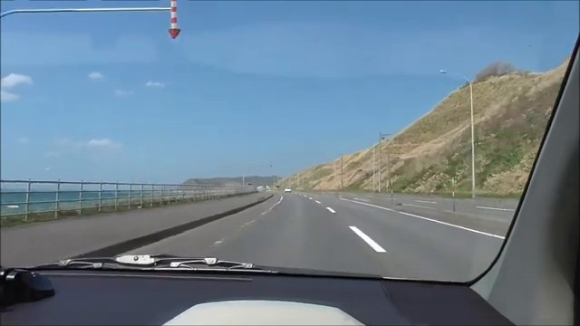 日本海を横に見ながら北上した北海道の海岸道路