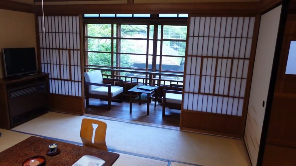 法師温泉 長寿館で宿泊した障子のある和室