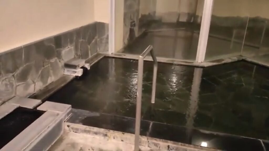 ホテル君佳の温泉浴場